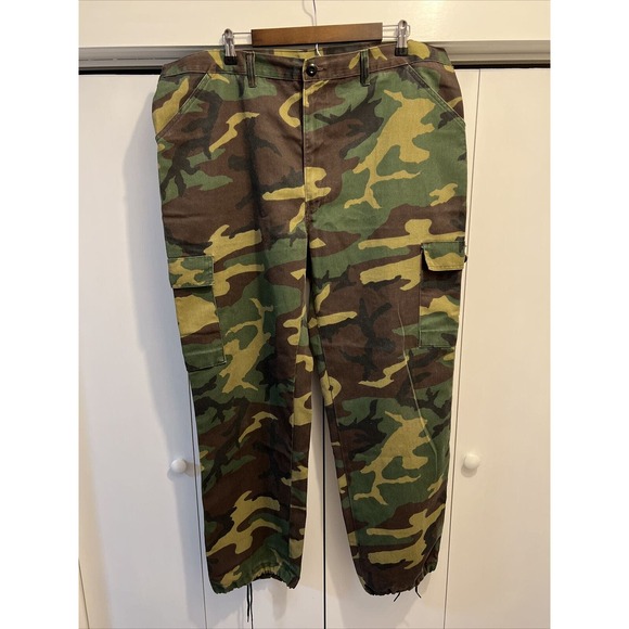VTG Liberty Men Sz XL Green WoodLand Camo Cargo Pants ~ MADE IN USA 42x32